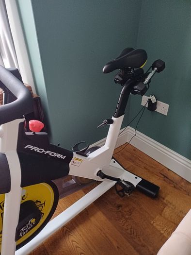 ProForm Tour de France CBC Spin Bike indoor fixed  iFIT Compatible