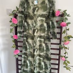 dress Bnwt mesh dress long sleeves size small 10-12 primark