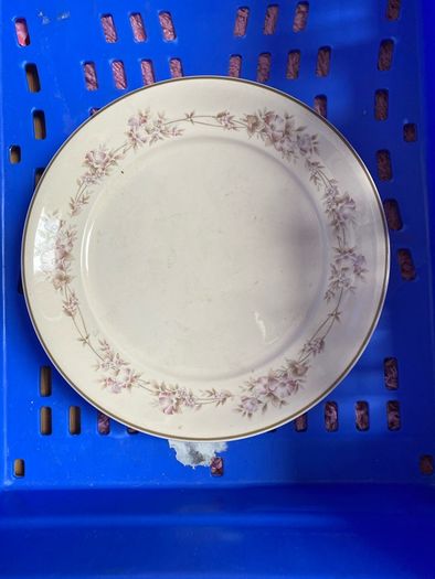 cake plates - vintage ceramic