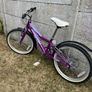 Girls 20" bike Image 3