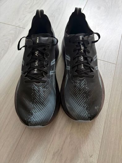 Asics Megablast