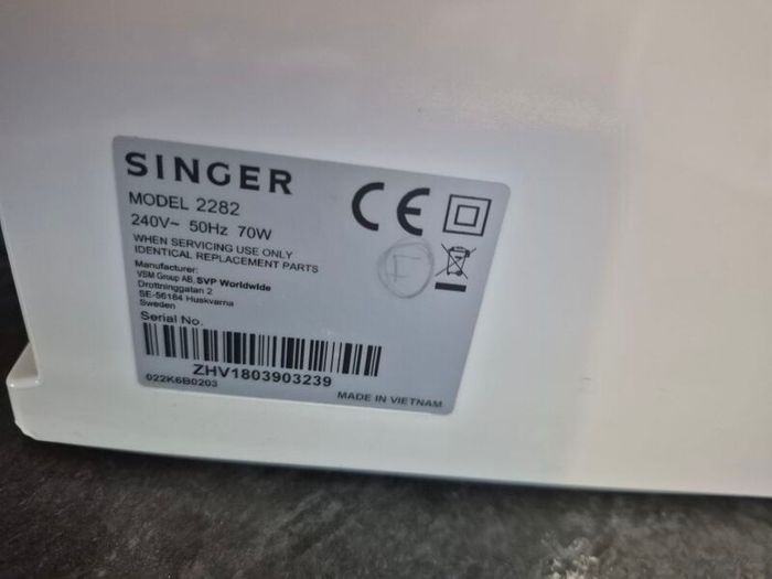 Singer Tradition 2282 sewing machine