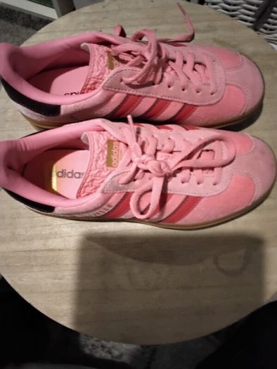 Trainers Adidas gazelle bold j in box