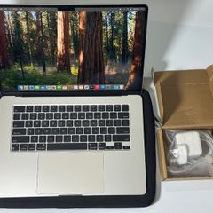 Macbook Air M3 16GB RAM 15 INCH Starlight