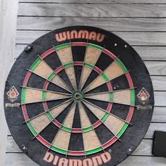 dart board