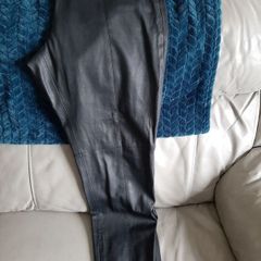 BNWOT Size 16 Zara leather look trousers