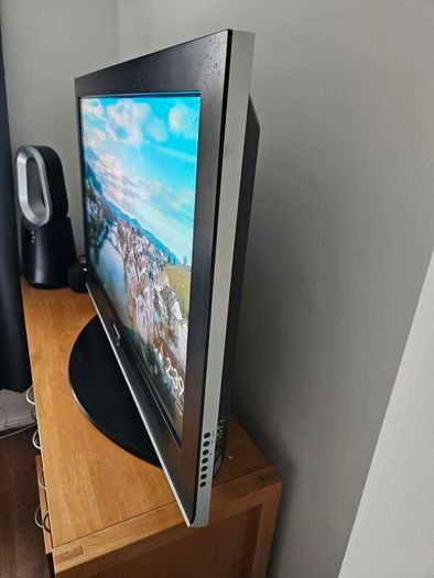 Free 40 inch samsung tv
