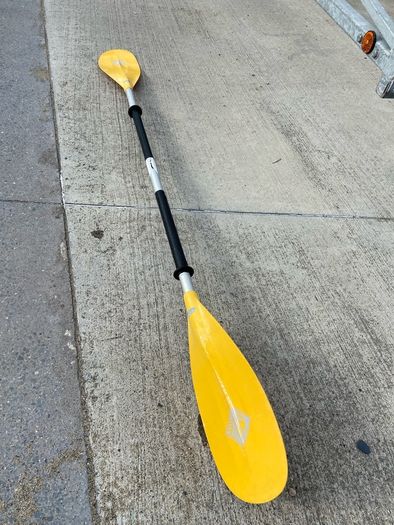 Kayak paddle