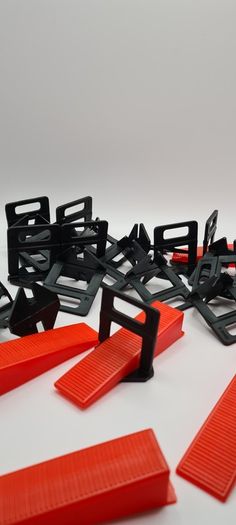 Tile levelling Full Kits & Clips