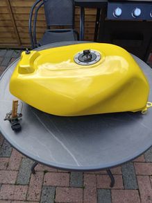 gsxr slingshot tank