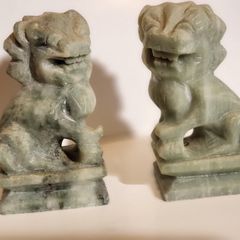 jade lyon figurines