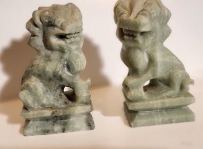 jade lyon figurines
