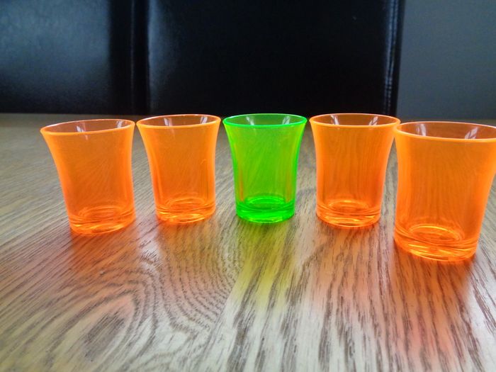 Plastic Shot Glasses x 5 for Sale