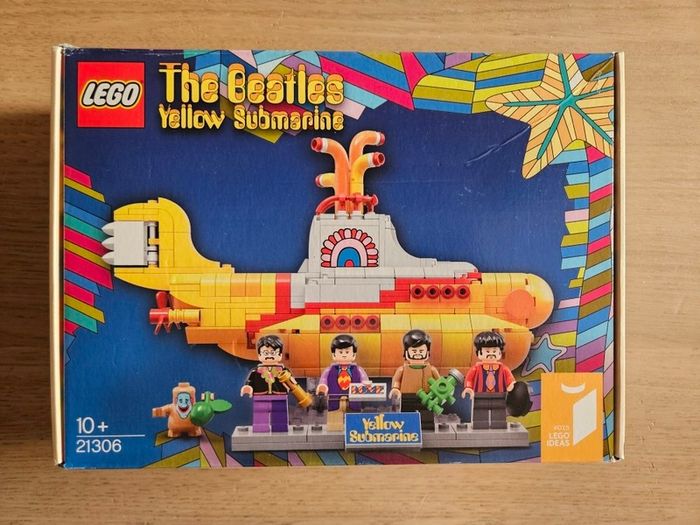 lego ideas 21306 the beatles yellow submarine