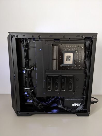 i5-11600k RX 6600 Custom Gaming PC