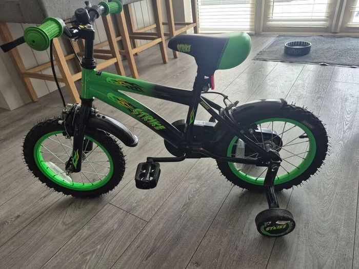 14 Inch Strike Bike Green