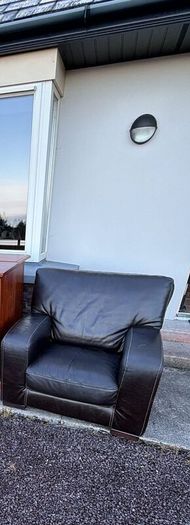 Leather Suite
