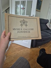 Booklet 76 yrs old 'Pontifical Museums and Galleries, Vatican City, 1950