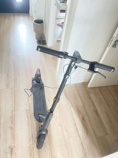 MAX G2 by Segway + Helmet Included!