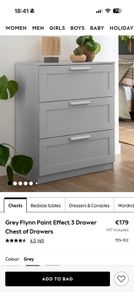 chest of drawers