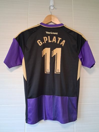 Real Valladolid Jersey. Gonzalo Plato Number 11. Youths Size Large Age 12 To 14 Years. Collect In Dublin Or Receive Via Post.