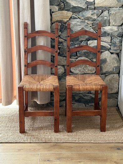 Solid wood farmhouse style dining chairs
