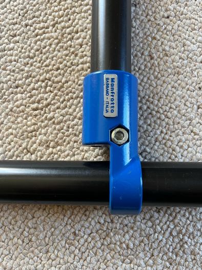 Tube connectors / clamps