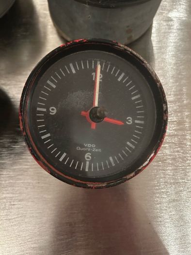 Porsche 911 Gauges 911 SC Carrera