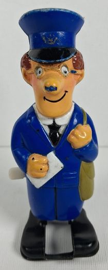 Vintage 1980s post man pat wind up toy