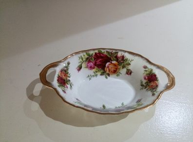 Small Oval Dish Royal Albert Old Country Roses Bone China