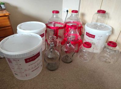 Large Home Brewing / Wine Making Equipment Bundle