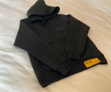 Boys gorgeous black hoodie from Zara 13 14