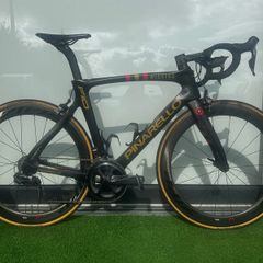 Pinarello Dogma F10 - Zipp Firecrest 404