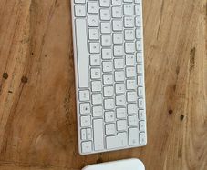 Microsoft Designer Bluetooth Keyboard & Mouse Set