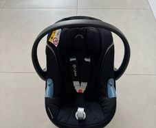 Cybex Aton M carseat