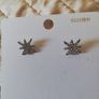 Statement star earrings Image 3