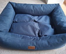 Navy Waterproof Dog Bed - Alice & Co - Cooper