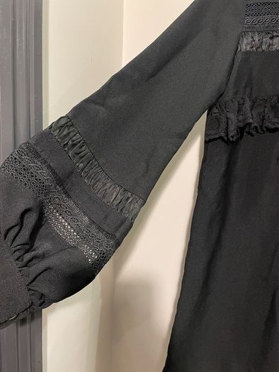 KARTA Stunning Black Longsleeve Cocktail Dress Size L!