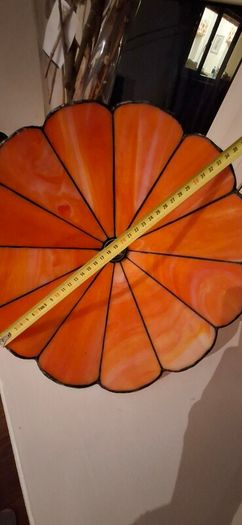 Rise and fall lamp