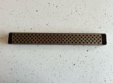 Global Knife Magnet Wall Mounted