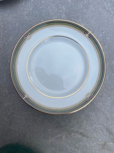 Wedgwood tea set plates and cups Oberon Bone China fine porcelain set New dessert plates tea cups
