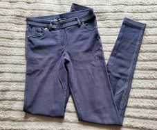 Select Skinny Dark Wash Jeans / Leggings