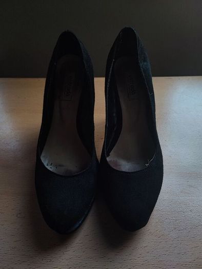 Estrada elegant/business shoes with heels