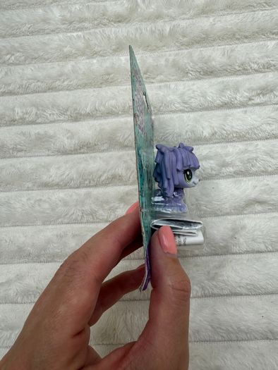 Littlest Pet Shop LPS Purple Komondor Dog Mop Maddy Mopton 1-121 DIRty Please see Pictures
