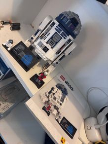 lego R2-D2
