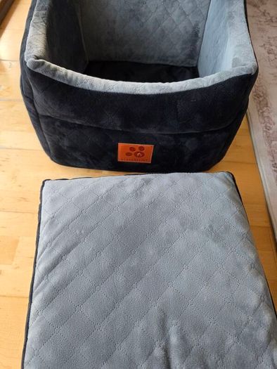 Dog car seat