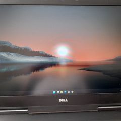 DELL Precision 7710  - i7. 17.3 screen. 32gb ram. 500gb ssd. 4gb  NVIDIA QUADRO M300M Graphics