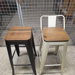 10 bar stools