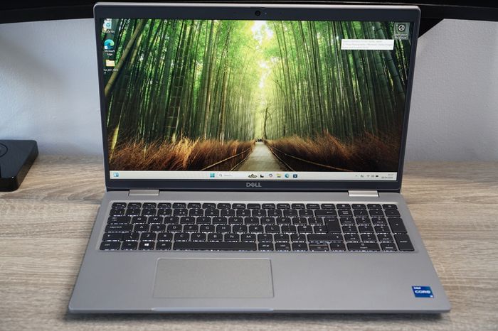 Dell Precision 3560 15.6" Workstation | i5-1135G7 | 16GB RAM | 256GB SSD | 100% Battery