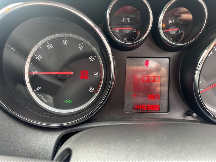 Opel Astra 2010